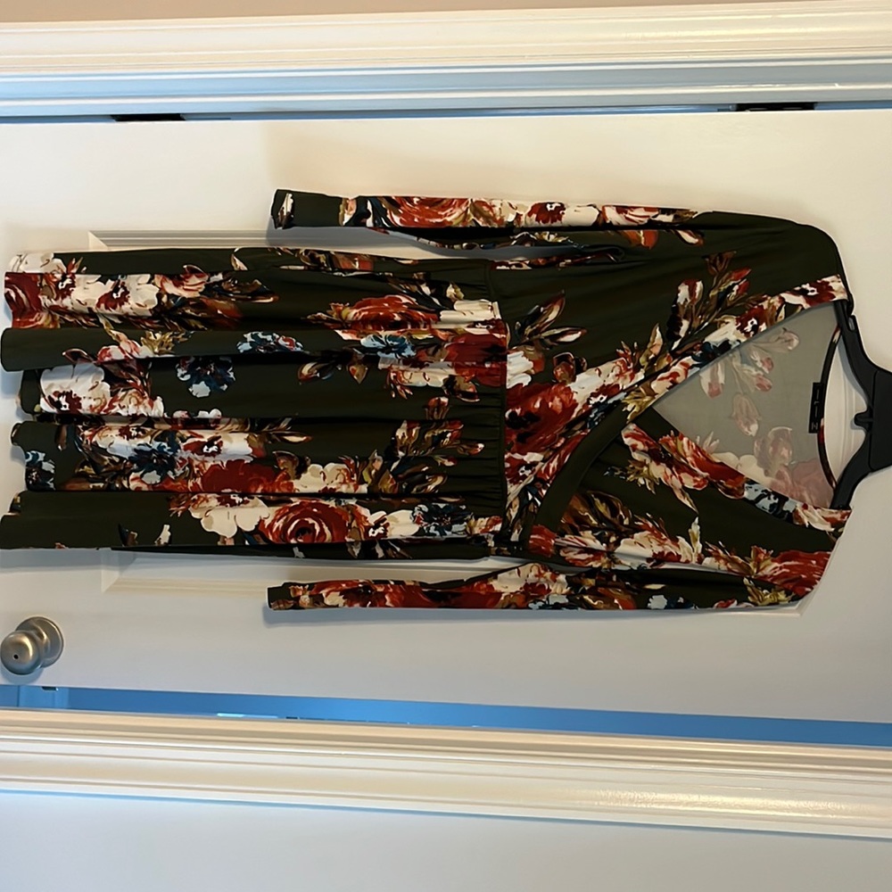 Olive green, floral, knee length, long sleeve dress with pockets